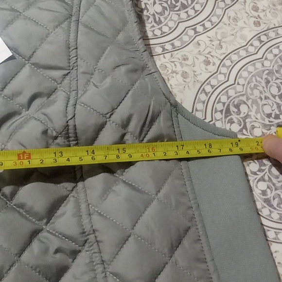NWT Kim Rogers quilted vest - Picture 9 of 16
